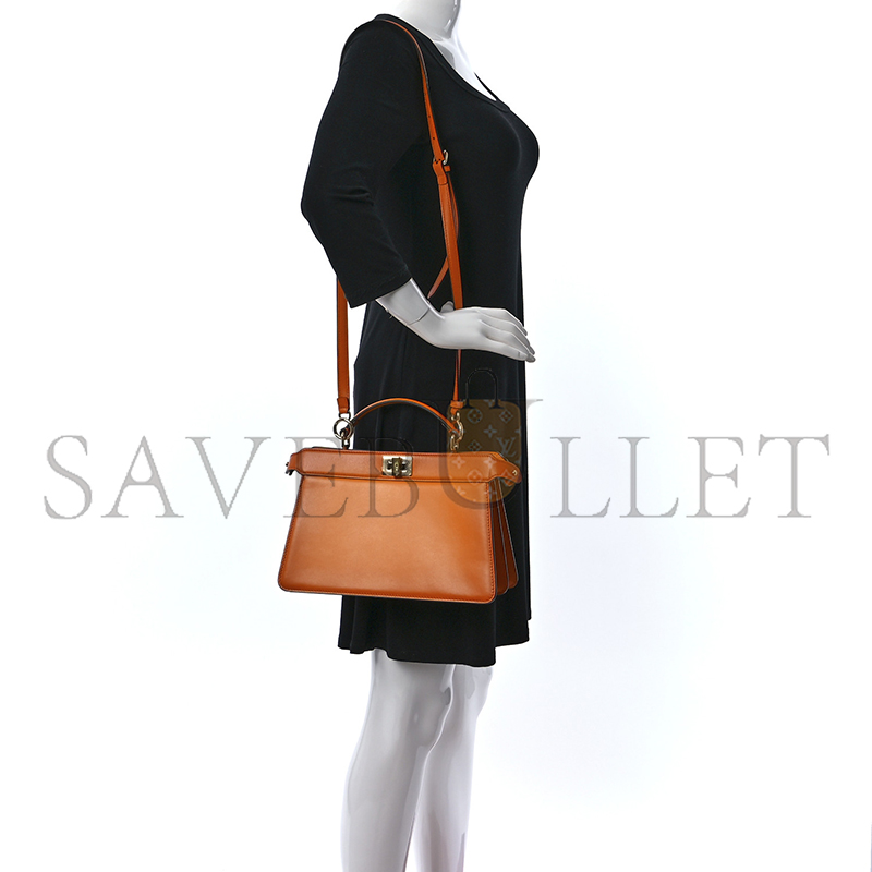 F**di vitello king tamponato medium peekaboo i see u east west satchel clementine 8bn323af2hf1dzh (29*18.5*12cm)